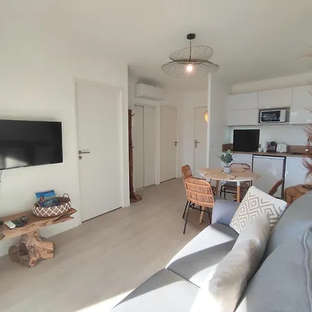 Apartment Tennis Cap D'agde, 220 Agde